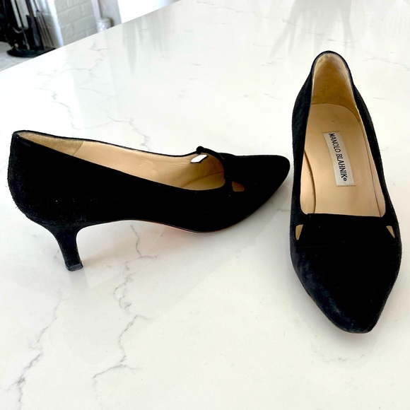 Manolo Blahnik | Shoes | Manolo Blahnik Suede Kitten Heels | Poshmark